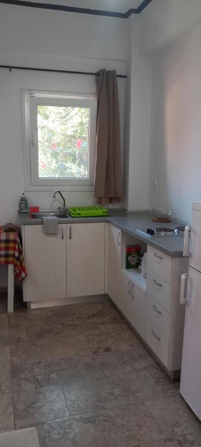 Nikis Apartments Ájos Górdios Eksteriør bilde