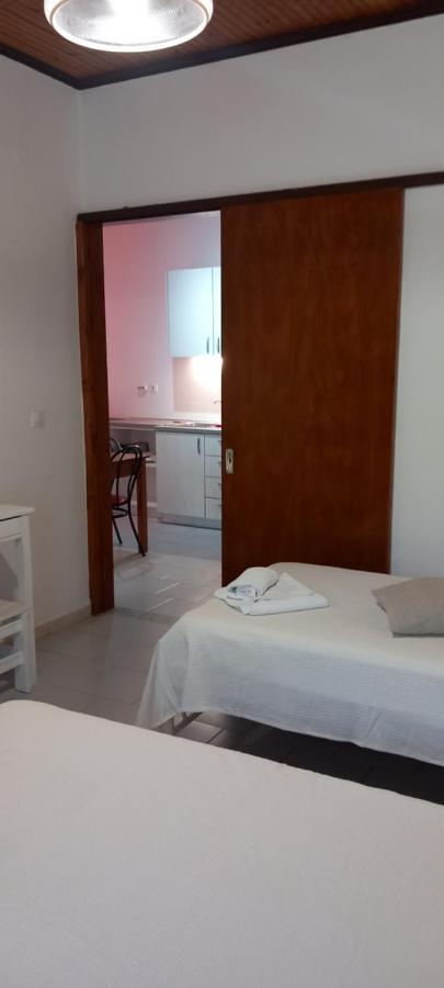 Nikis Apartments Ájos Górdios Eksteriør bilde