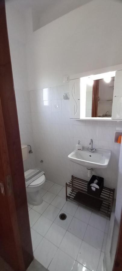 Nikis Apartments Ájos Górdios Eksteriør bilde