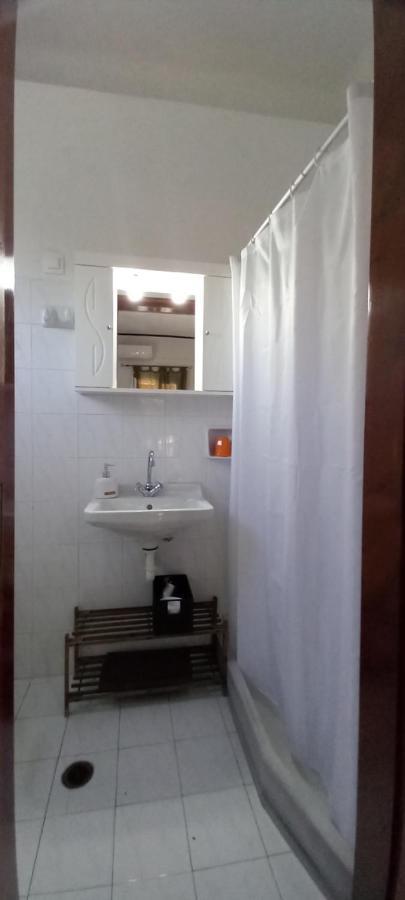 Nikis Apartments Ájos Górdios Eksteriør bilde